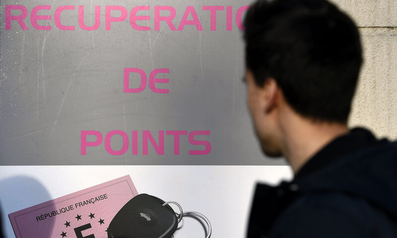 Stage de récupération de points – Attention aux arnaques